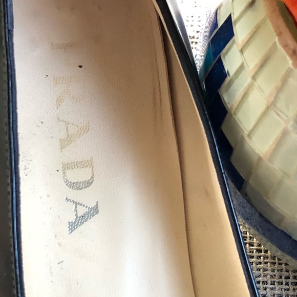 ✨Authentic ✨PRADA BLACK HEELS✨SZ 37.5 (7.5) - Picture 4 of 8